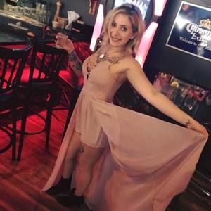 Meet your Posher, Jenna